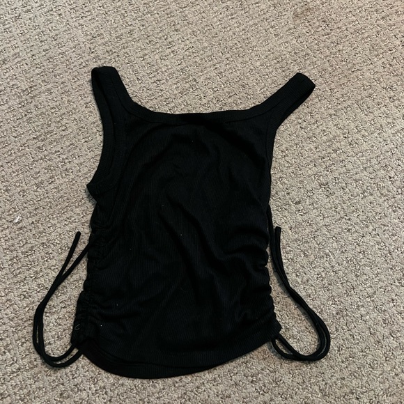 Crop top - Picture 2 of 2